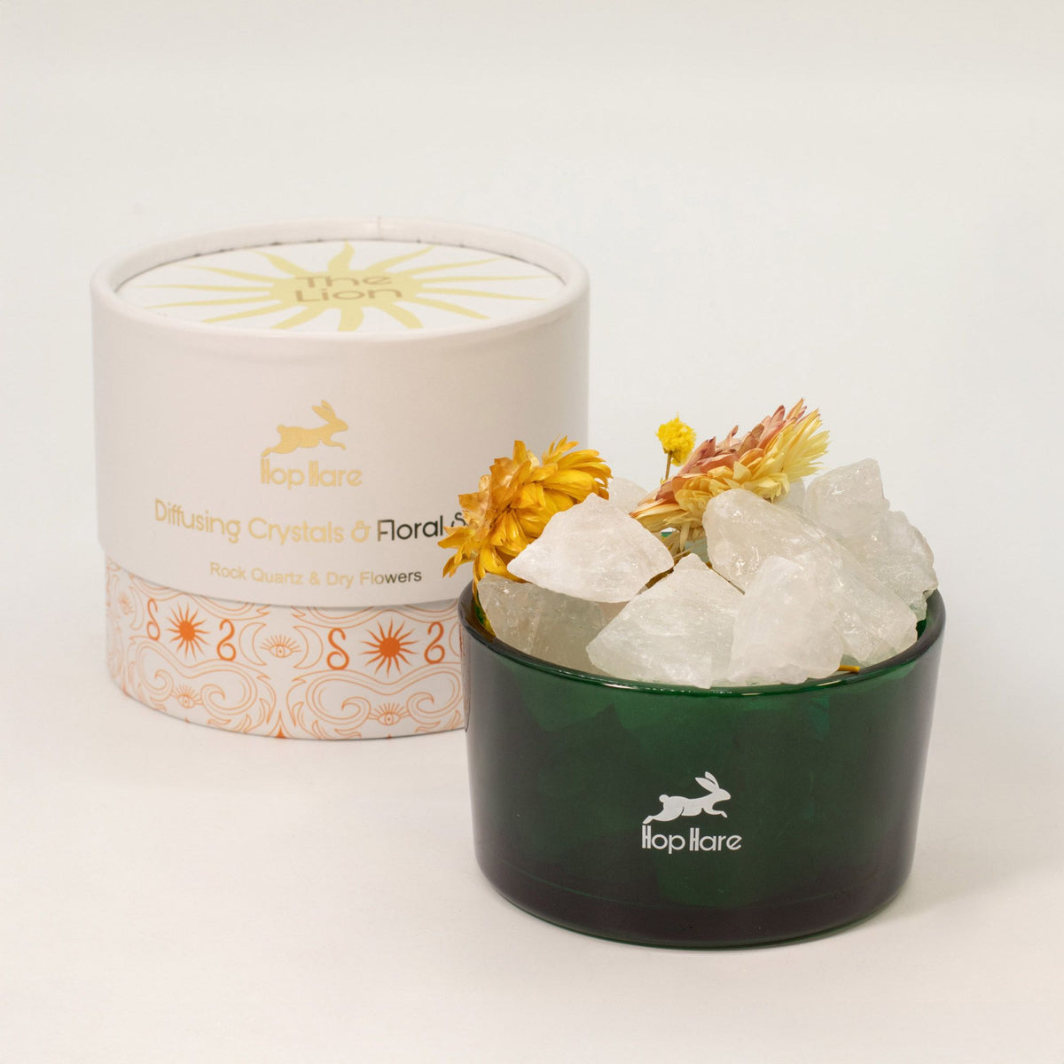Hop Hare Set mit Kristallen zur Raumbeduftung und getrockneten Blüten – The Lion
