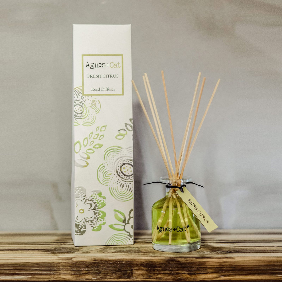 Raumduft mit Duftstäbchen in der Box – Citrus – 140 ml