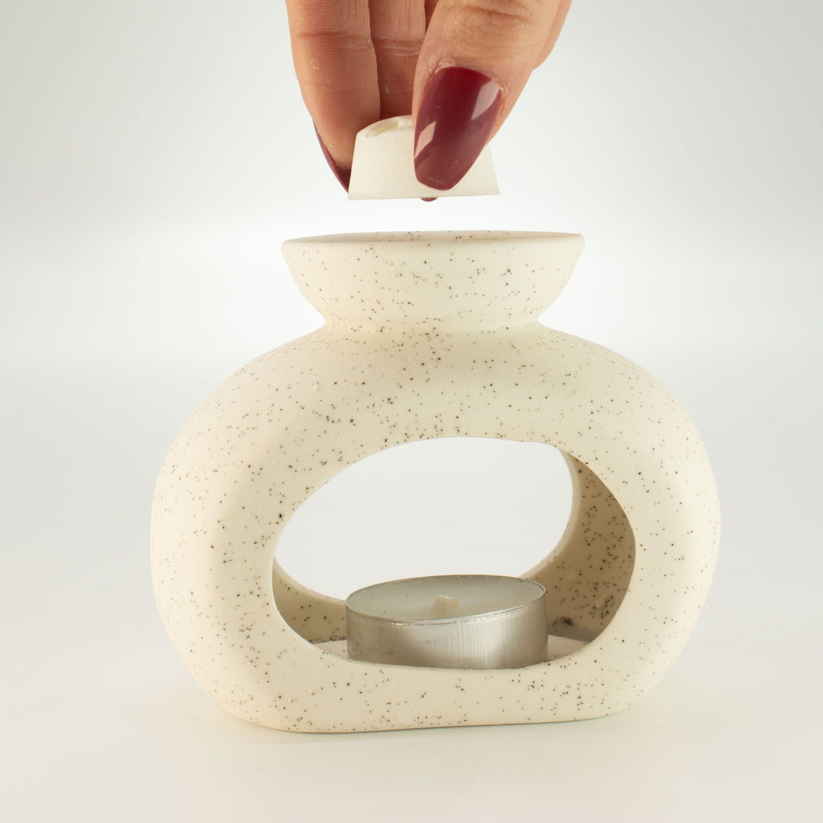 Keramik-Duftlampe im Zen-Stil – Ovale Kieselform – Gesprenkeltes Cremeweiß
