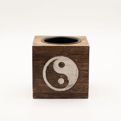 Quadratische Duftlampe aus Mangoholz – Yin Yang