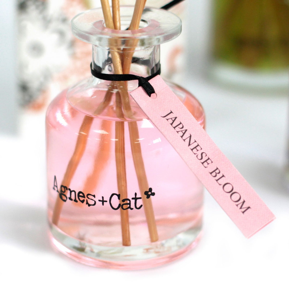 Box mit Raumduft-Diffusor – Japanese Bloom – 140 ml