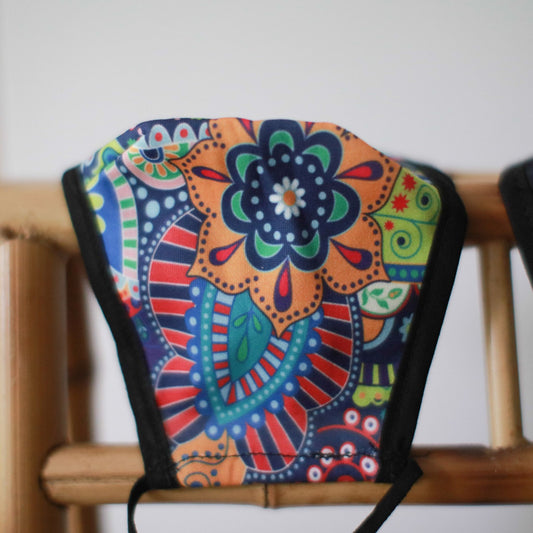 Wiederverwendbare modische Gesichtsbedeckung – Funky Swirls (Erwachsene)