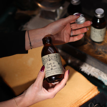 Ancient Witch Ritualwasser – Avalon Island