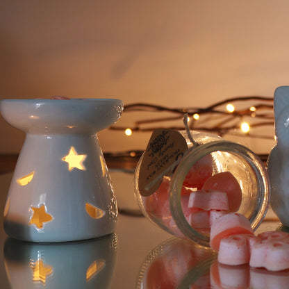 1 × kleine klassische weiße Duftlampe – Mond und Stern